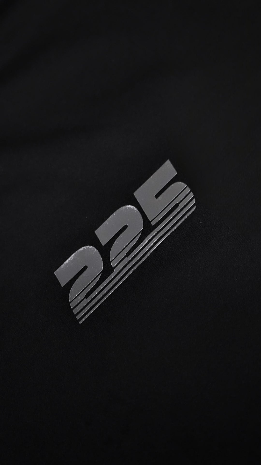CHARCOAL TEE