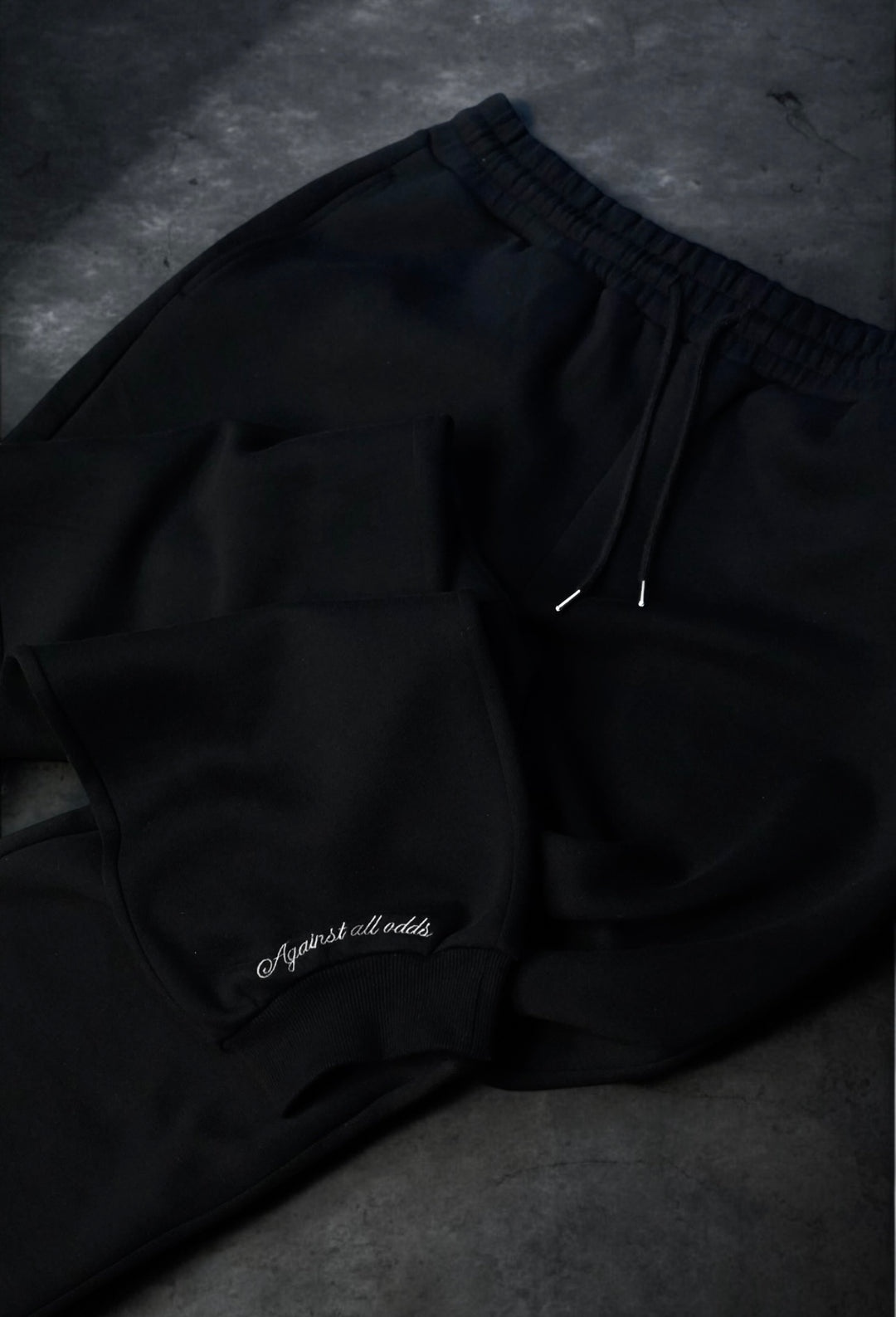CHARCOAL TRACKPANTS